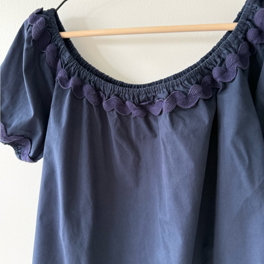 Smith & Quinn Women's Navy Cotton Puff Peasant Top - Picture 4 of 5